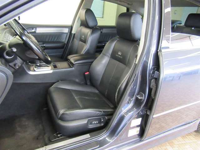 Infiniti M35 2008 photo 18